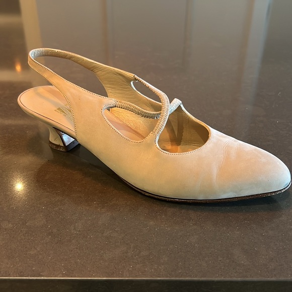 Salvatore Ferragamo Vintage Kitten Heel Almond Toe Strappy Leather Shoes - Picture 6 of 10